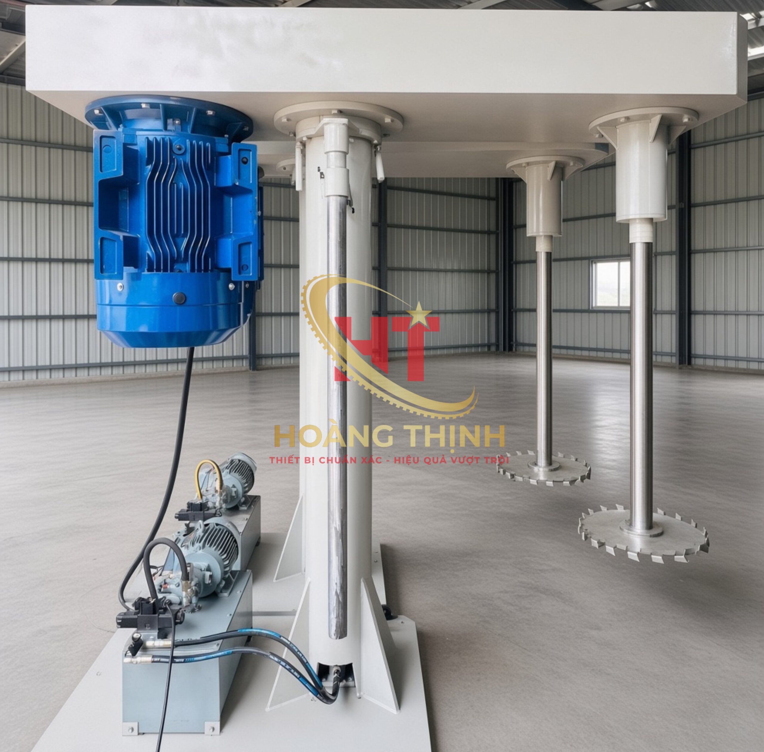 Trục khuấy được chế tạo từ inox 304 đặc của máy khuấy tốc độ cao 100HP-75kW